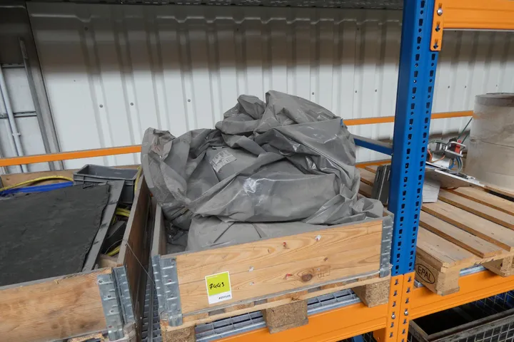Konvolut 106565 GYA LDPE OX Smartbatch Umfang: Palette mit Inhalt